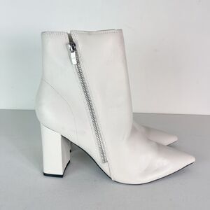 Marc Fisher NWD Women's White Gabble Pointed Toe Ankle Boot Size 11